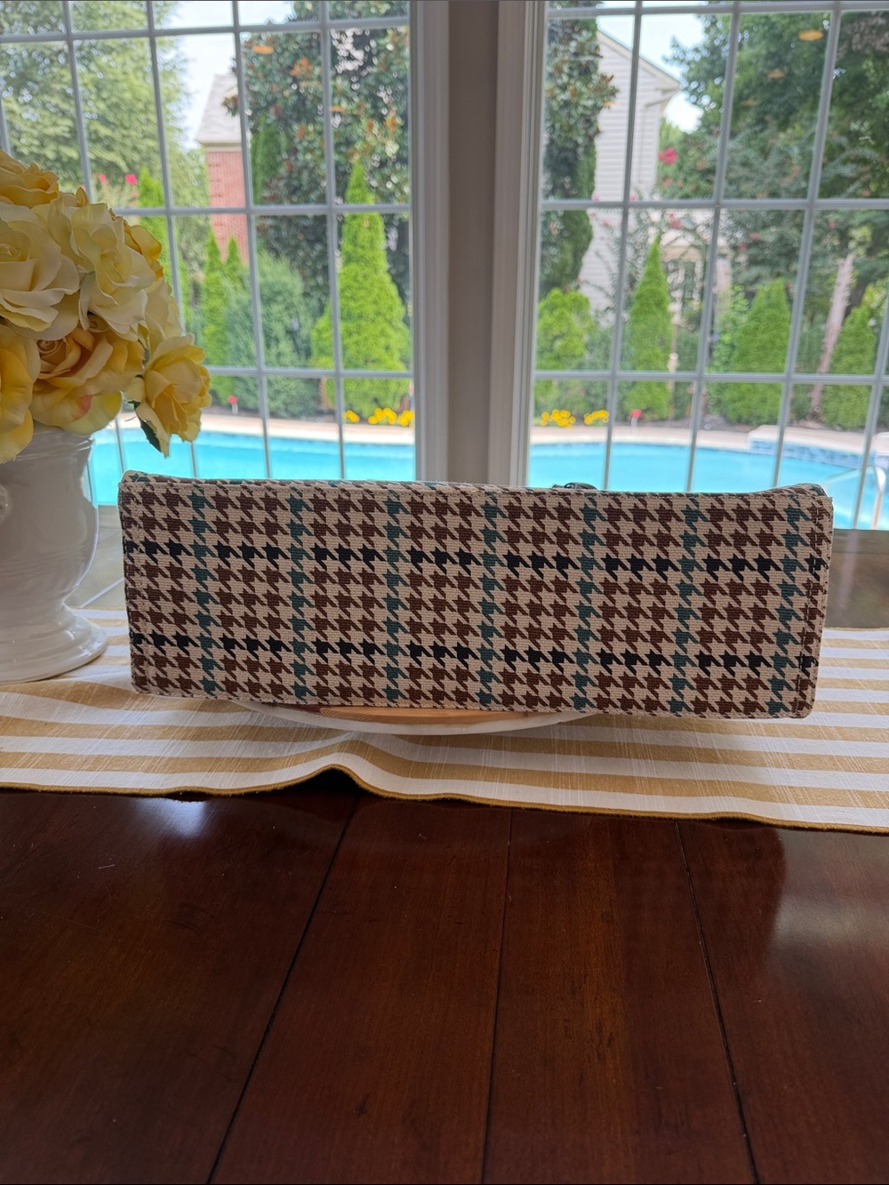Spartina 449 Houndstooth Tote in Black, White & Tan - Picture 4 of 5